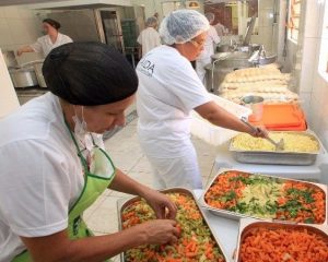 ATENDENTE DE RESTAURANTE, LAVADOR DE PRATOS, AUXILIAR DE COZINHA - R$ 1.600,00 - COM E SEM EXPERIENCIA - RIO DE JANEIRO