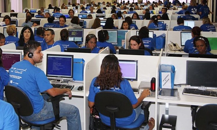 Operador de telemarketing – sem experiência – primeiro emprego – Bonsucesso / RJ