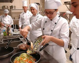 Cozinheiro - Preparo de cardápio e refeições - Rio de Janeiro 