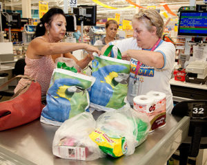 Empacotadora - Empacotar as compras dos clientes - Rio de Janeiro 