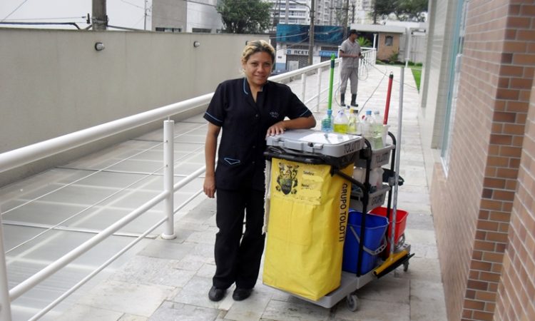 Auxiliar de Serviços Gerais - Realizar atividades de apoio - Rio de Janeiro 