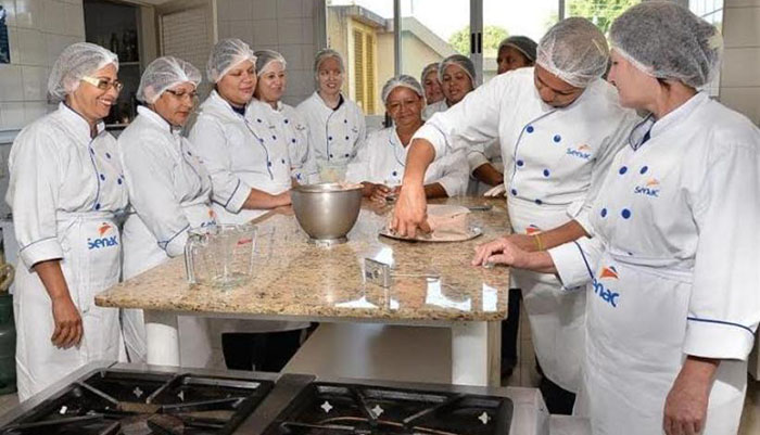 Ajudante de Cozinha - Trabalhar em equipe - Rio de Janeiro 