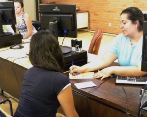 Auxiliar de Serviços Gerais, Secretária Escolar - R$ 1.300,13 - Limpeza e conservação do ambiente, atender o público - Rio de Janeiro 