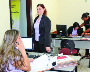 Auxiliar de RH, Frentista - R$ 1.250,00 - Atendimento ao público, trabalhar com rotinas administrativas - Rio de Janeiro 