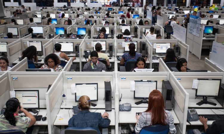 Analista Contábil, Operador de Telemarketing - R$ 1.199,00 - Atendimento telefônico, manusear ferramentas de informática - Rio de Janeiro 