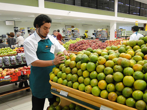 Operador de Hortifruti, Gerente de Loja - R$ 1.264,00 - Ter organização, atuar na arrumação de frutas e mercadorias - Rio de Janeiro 