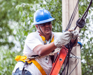 Técnico de Telecomunicação, Operador de Estação - R$ 1.145,48 - Conhecimento prático de equipamentos de testes e certificadores - Rio de Janeiro 