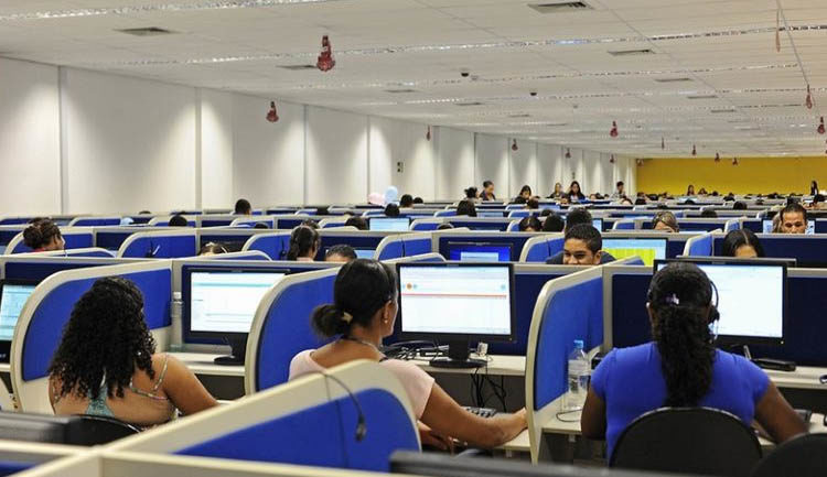 Técnico em Eletrônica, Call Center - Salário + Benefícios - Ter boa comunicação, realizar atendimento telefônico - Rio de Janeiro 