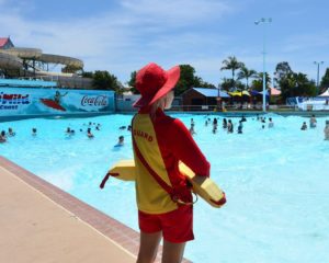 Garçom, Guardião de Piscina - R$ 1.270,00 - Atendimento ao público, ter pontualidade - Rio de Janeiro 