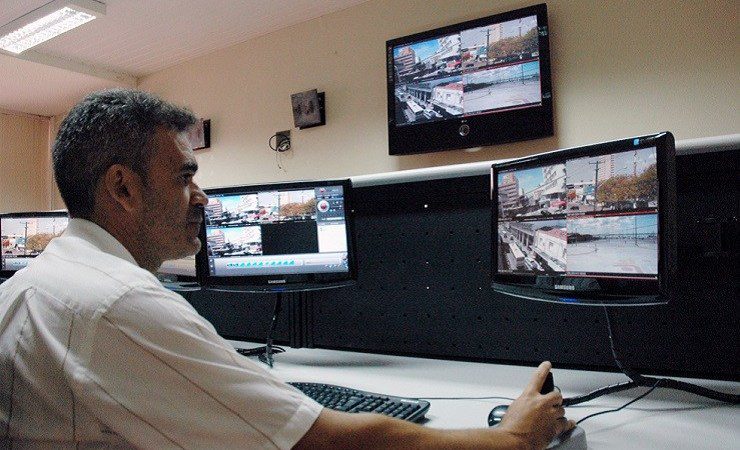 Técnico em Refrigeração, Operador CFTV - R$ 1.600,00 - Conhecimentos em ferramentas, realizar manutenções - Rio de Janeiro 