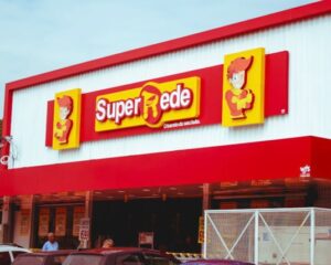 Super Rede supermercados vagas para auxiliar de serviços gerais, atendente de laticinio, caixa, balconista - Rio de Janeiro