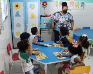 Auxiliar de creche, auxiliar de serviços gerais, professora de infantil - creche está Precisando - RJ